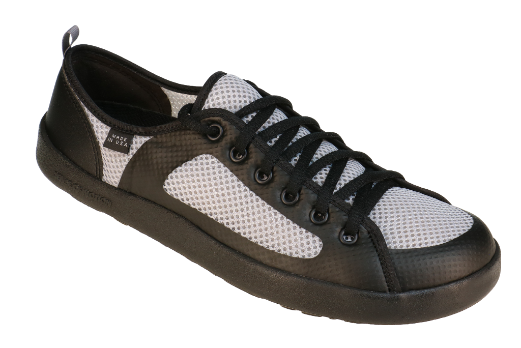 Zappy, energetic and lively light gray gym-shoe - Barefoot Feel ...